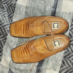 Used men's shoes, size 12, very good condition.